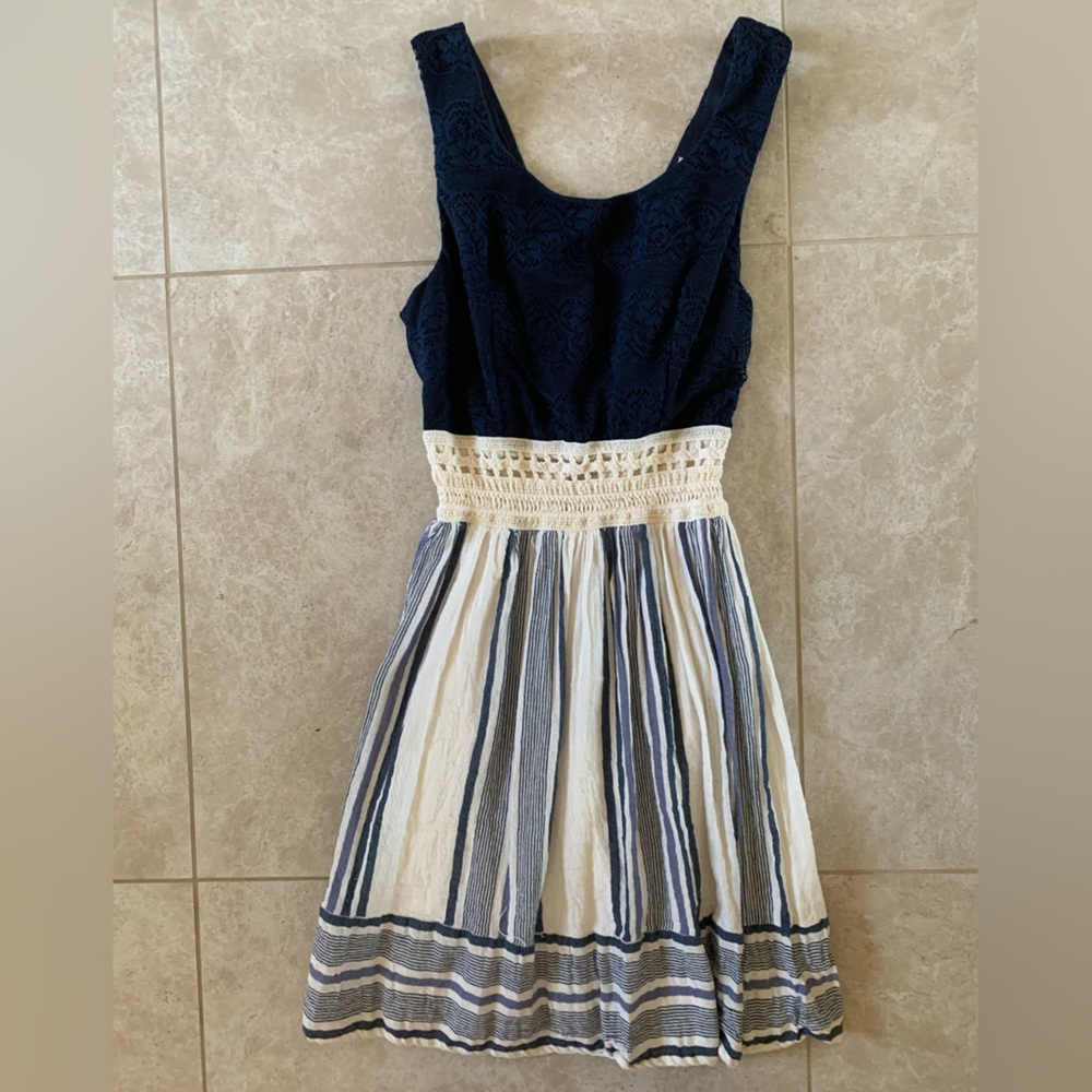 Three pink hearts boho striped minidress, linen look
